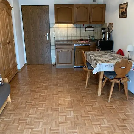 Zentrale Ferienwohnung 아파트